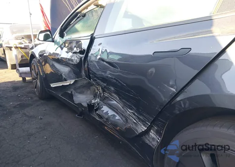 2024 Tesla Model 3 Long Range Dual Motor All-Wheel Drive/Rear-Wheel Drive from USA, damaged, VIN 5YJ3E1EA4RF843526